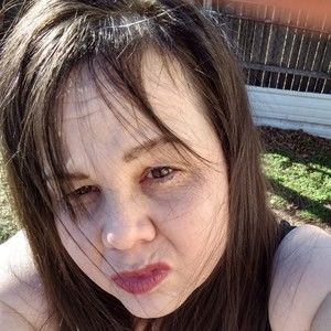 Meet your Posher, Posh